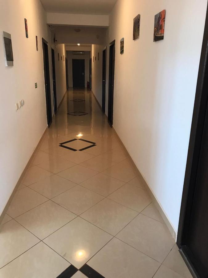 Hotel Talisman كوستِنيست المظهر الخارجي الصورة